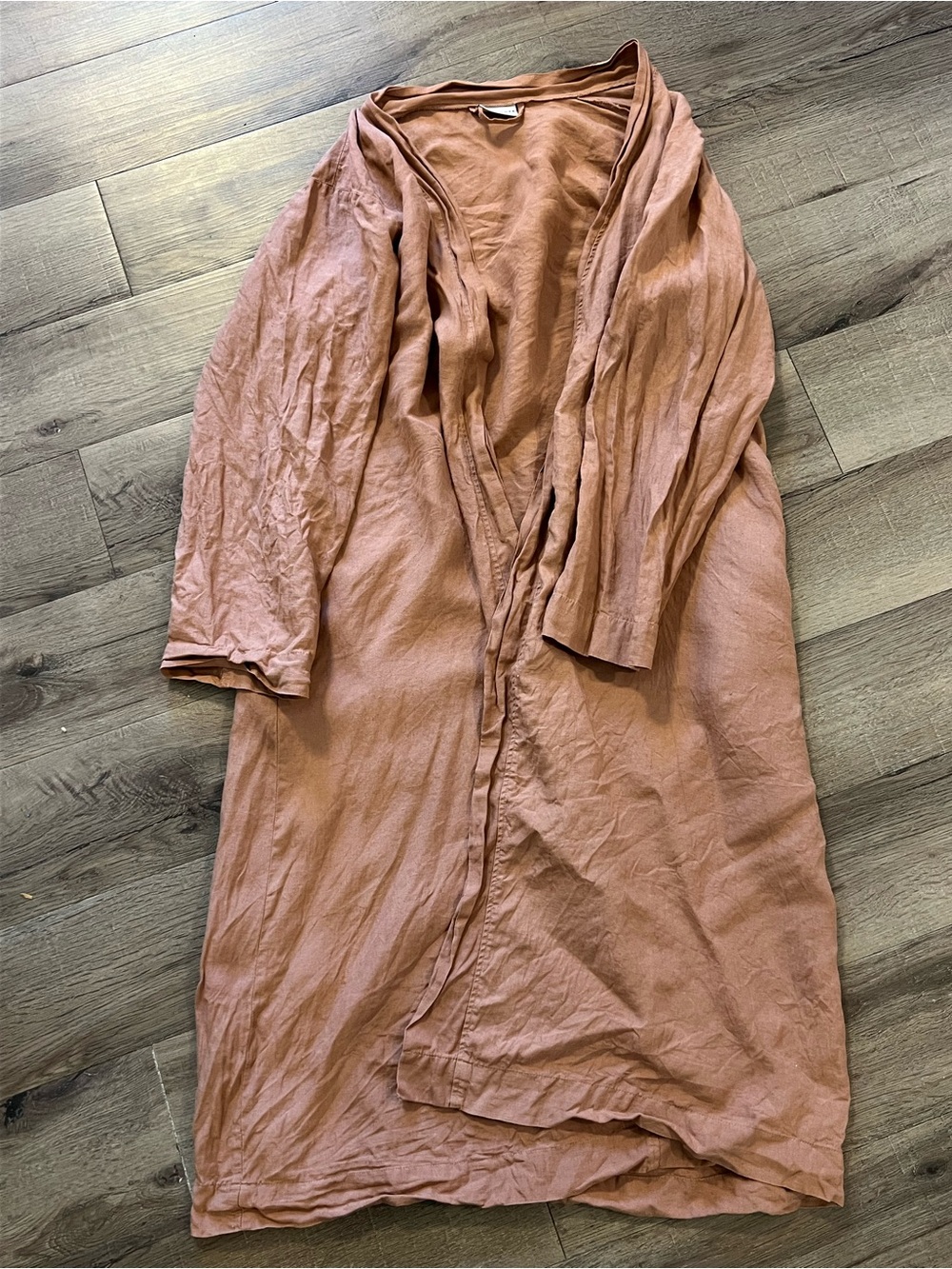 Parachute linen Robe in clay **BELT IS MISSING**